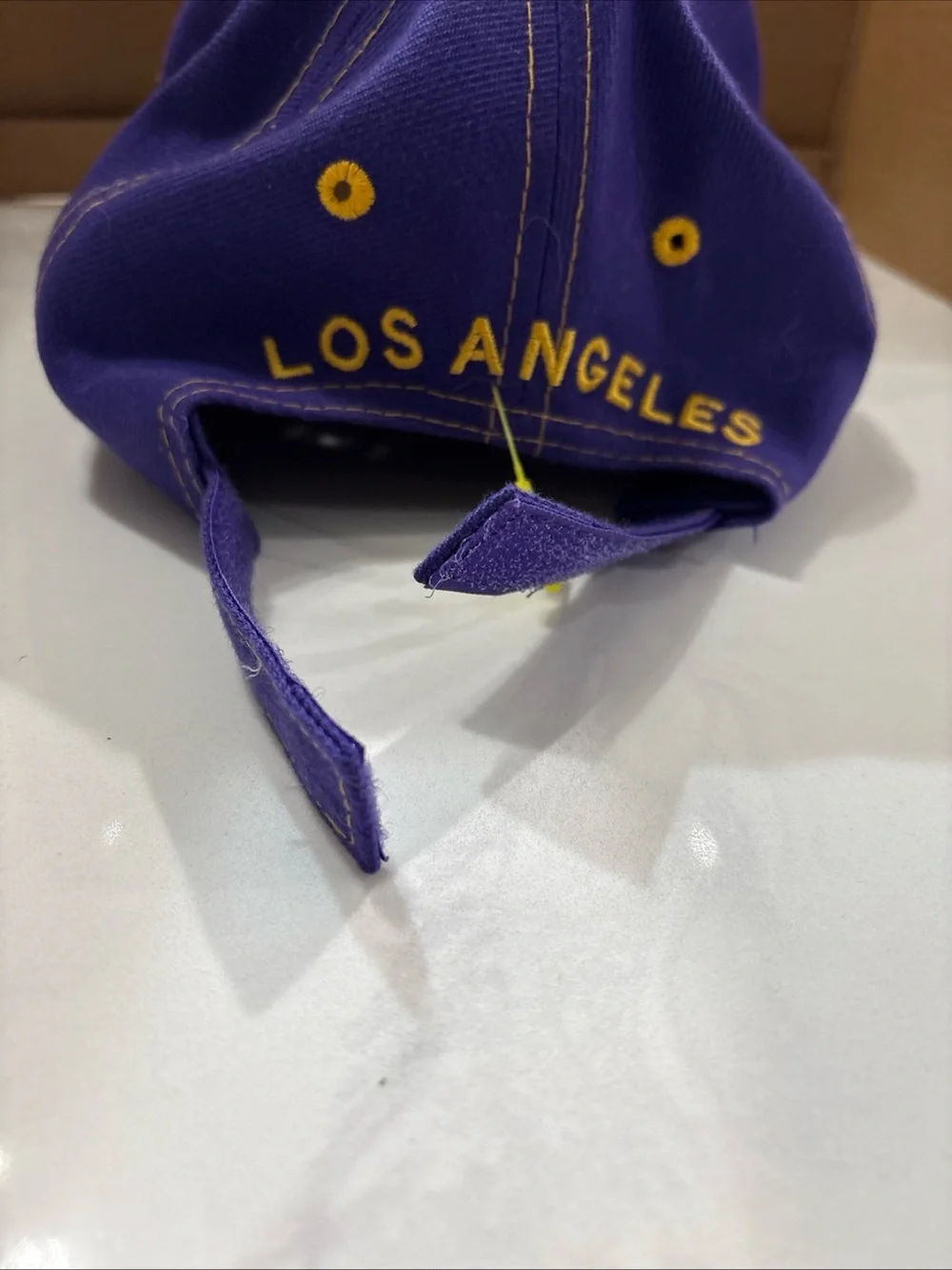 LA Los Angeles Embroidery Logo Mens Purple Yellow Ajustable Cap 100% Polyester